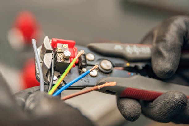 Best Circuit Breaker Repair  in Weston, MO